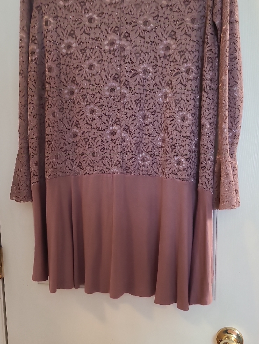 Listicle Dusty Mauve Ribbed-Trim Top - Picture 10 of 11